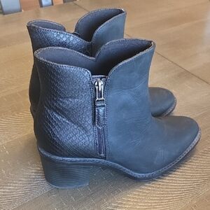 Clarks Textured Black Ankle Booties